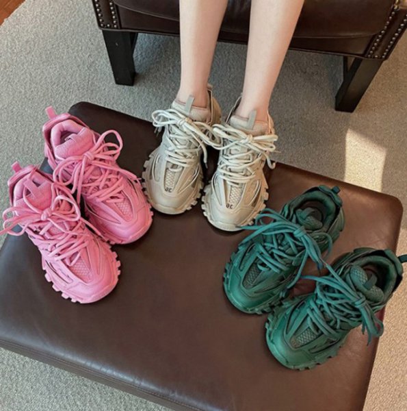 b是什么牌子的衣服