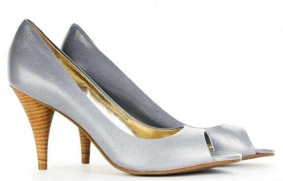 夏天适合穿的高跟鞋(什么颜色的高跟鞋好看)