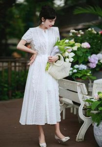 女人穿什么裙子显气质 穿什么颜色裙子显人的气质好？