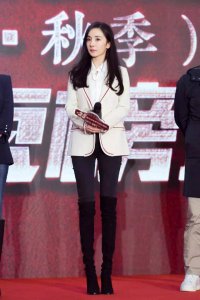 春天明星穿搭图片大全 明星春天穿衣搭配图片