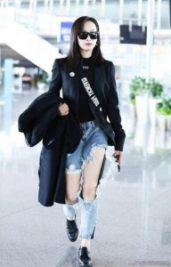 牛津鞋搭配什么衣服 牛津鞋搭配什么外套？