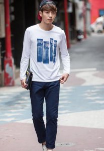 男人&amp;amp; # 039；充满青春活力的春季长袖t恤