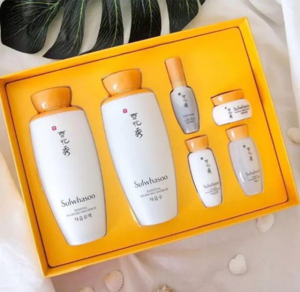 夏天清爽补水水乳推荐