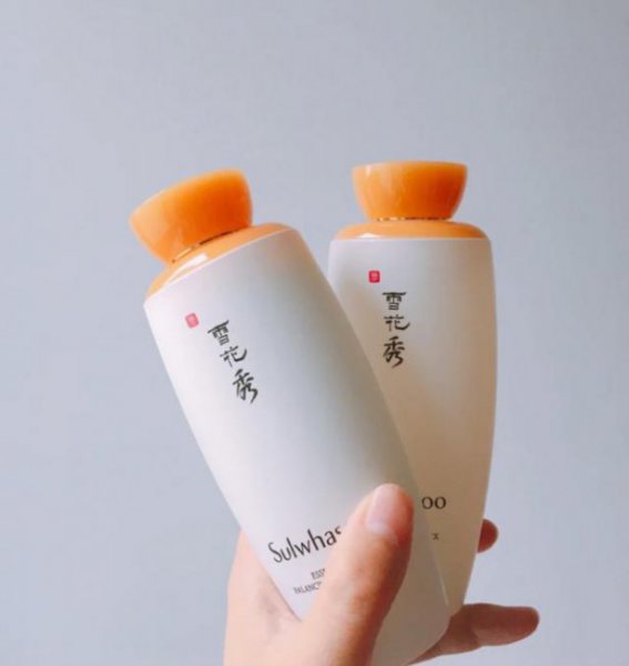 夏天清爽补水水乳推荐