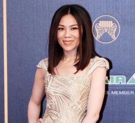 为什么有些女生照相不上镜？