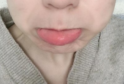 女生什么举动会让男生喜欢 女生做什么动作能让男生喜欢？