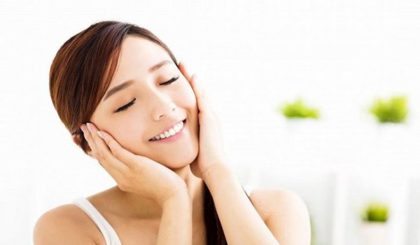 适合初中女生的皮肤美白方法
