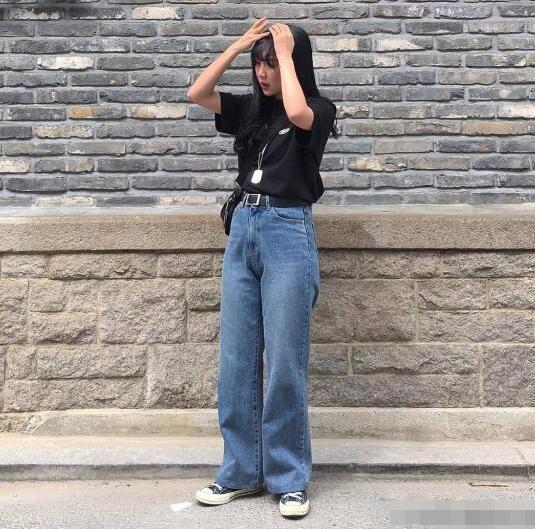 女生打扮男友风穿搭图片