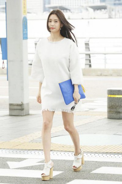 白色衣服女人漂亮图片