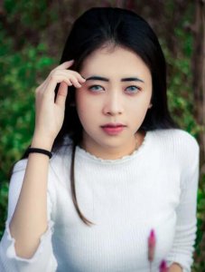 美瞳戴度数小点没事吧 美瞳每天可以戴多久