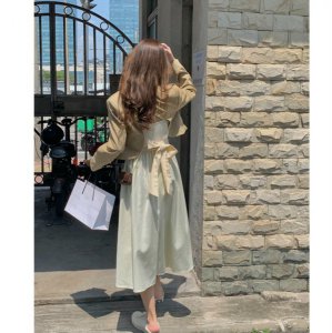 太瘦怎样穿搭衣服 太瘦的女人怎么搭配衣服