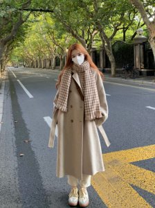燕麦色显老气吗 燕麦色适合肤色暗黄的人吗