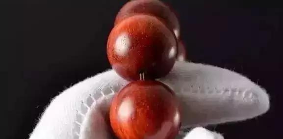 紫檀怎么盘玩能透亮