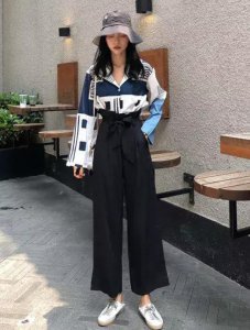 衬衫搭配什么样的裤子 衬衫搭配什么裤子和裙子？