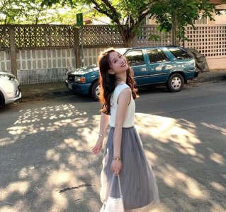 纱裙怎么搭配上衣？ 纱裙怎么搭配上衣学生