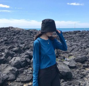 秋天出去旅游穿什么服装好 秋天出门旅游穿什么衣服好看