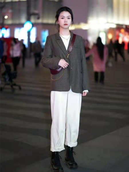 西装+靴子怎么搭配