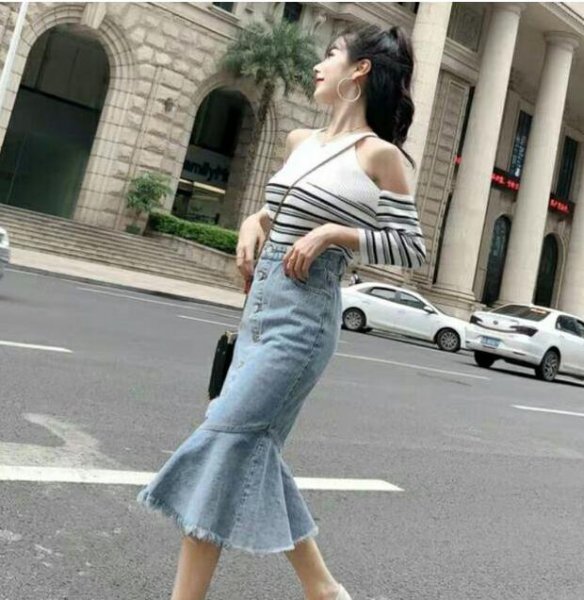 女生帅气的穿搭图片