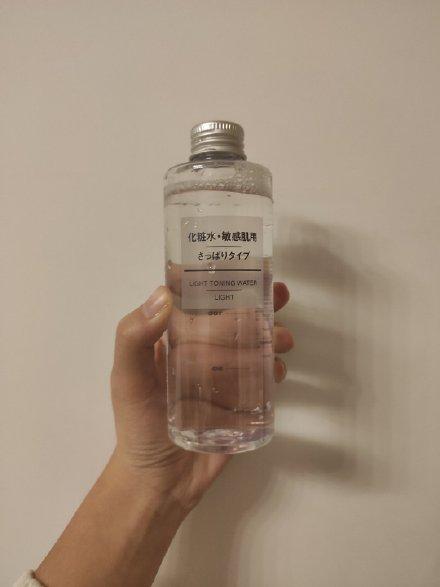 适合学生党水乳套装有哪些？