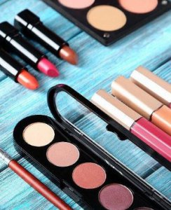 国内化妆品牌排名 国内化妆品品牌排行榜