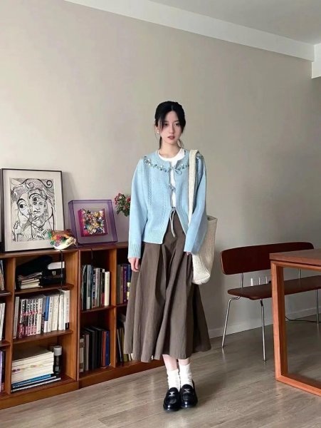 今年秋冬流行什么颜色
