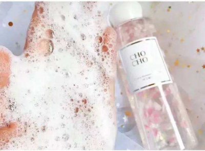 秋天用什么沐浴露好些 冬天用什么沐浴露好冬天用的沐浴露