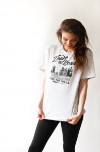 t恤穿搭技巧 t恤搭配什么外套