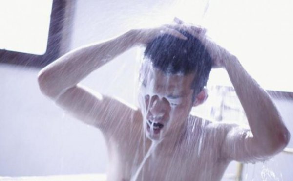 头油多瘙痒有头屑怎么办？有什么方法