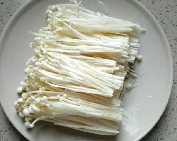 蒜味小米椒金针菇