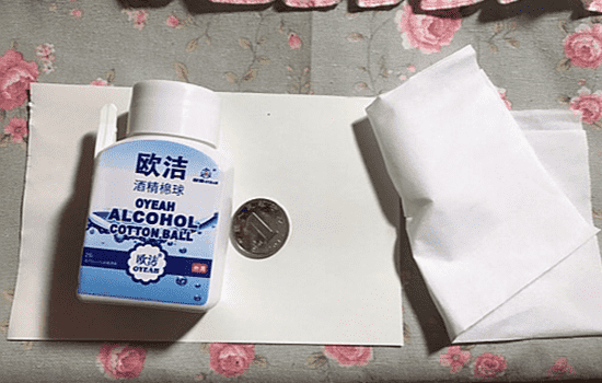 眼影碎了怎么修复