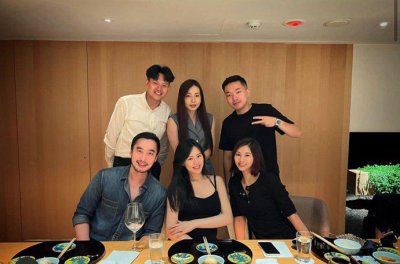 阿娇前夫赖弘国晒三婚老婆正面照 女方已怀孕7个月