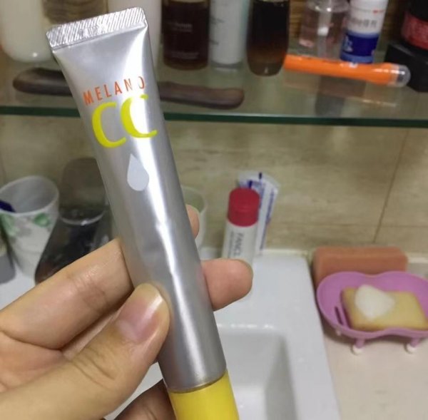 祛痘印的护肤品有哪些