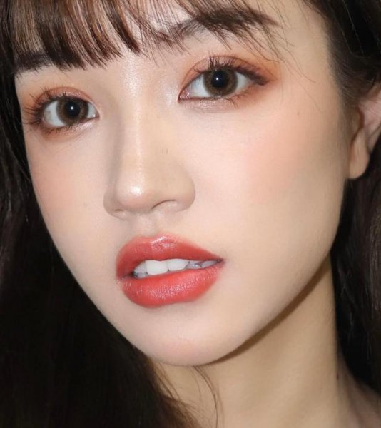 怎么涂口红才好看