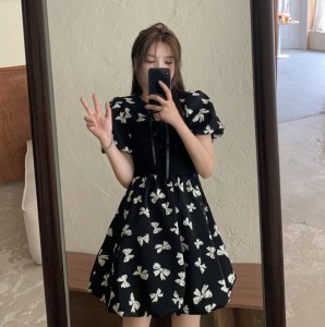 裙子腰带怎么系好看 如何挑选连衣裙?