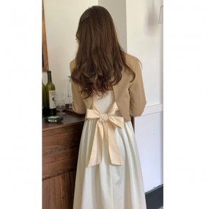 肩宽的女生穿衣禁忌 肩宽的女生秋冬穿衣禁忌