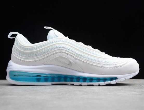 Nike圣水限量多少双