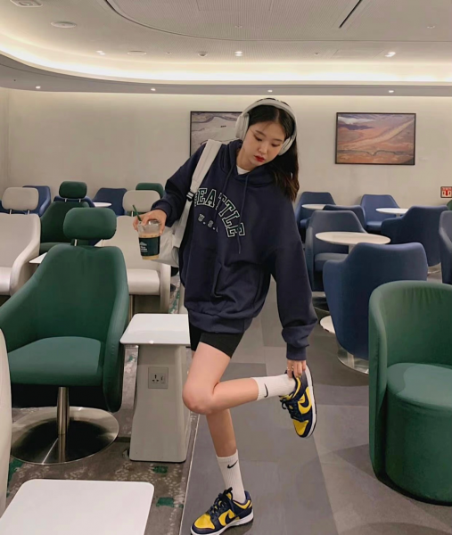 袜子怎么搭配