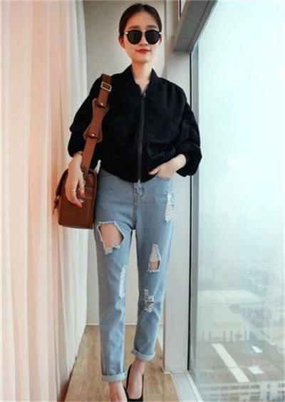 女士牛仔裤怎么搭配