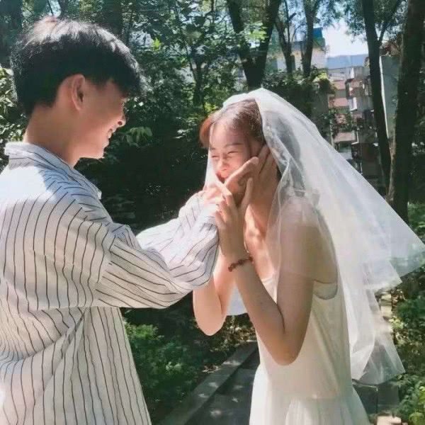 喜欢打击女朋友的男人是什么心理