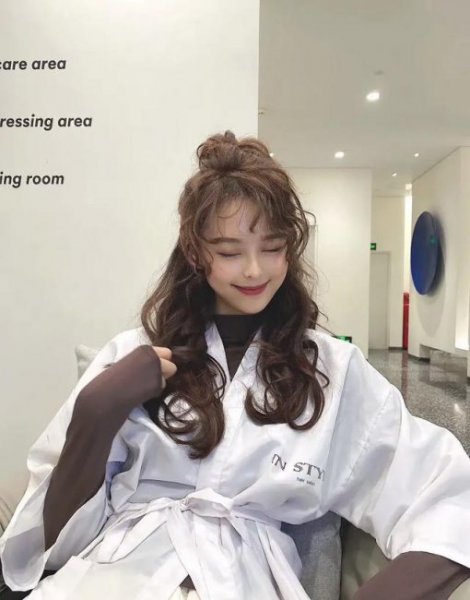 怎样保持头发蓬松方法妙招？