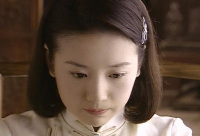哪些女明星不化妆也好看？ 不化妆的女明星好看的有哪些