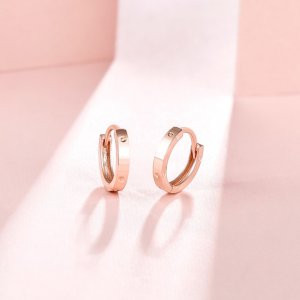 au750是什么金值钱吗 au750钻石吊坠值钱吗