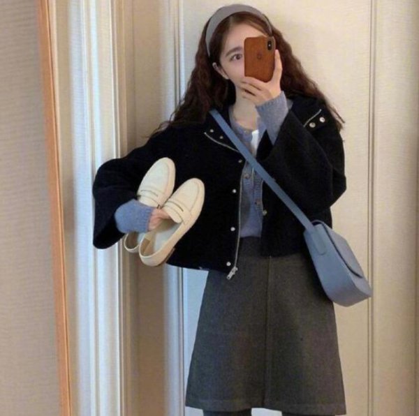 如何穿衣减龄有气质?