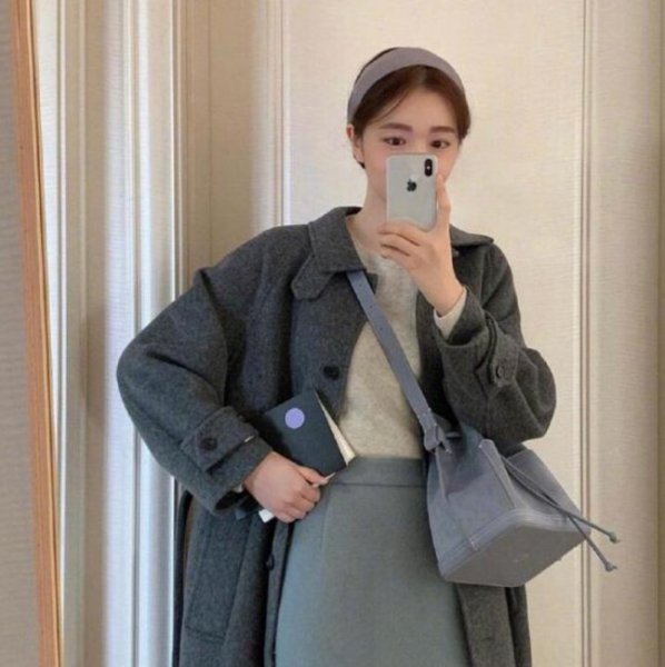 如何穿衣减龄有气质?