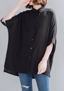 上衣纯黑 怎么搭配裤子 上衣纯黑怎么搭配裤子