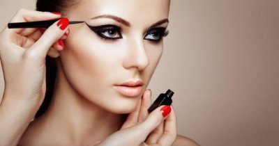 日常化妆怎么化 日常化妆之眼妆小技巧