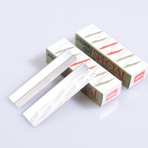 刮眉刀可以刮腿毛吗 刮眉刀刮腿毛的注意事项