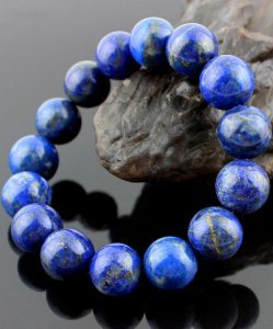 青金石不适合什么人 青金石适合什么人佩戴