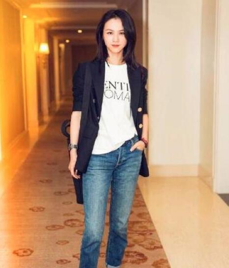 夏季职场文艺女性穿搭指南