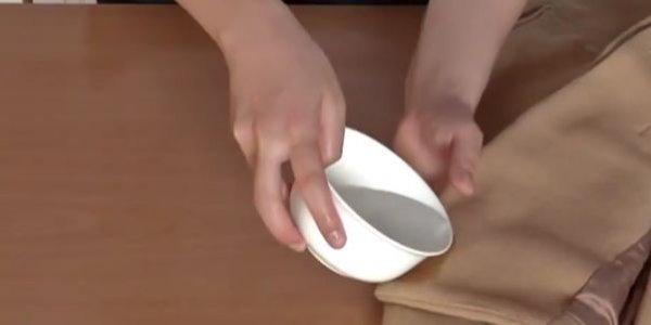 呢绒大衣怎样清洗